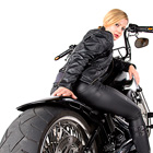Portrait mit Motorrad